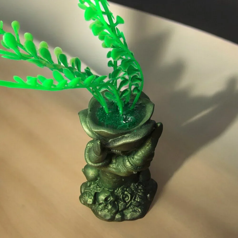 Aquarium Decoration - Creepy Hand with Green Fern Plant.